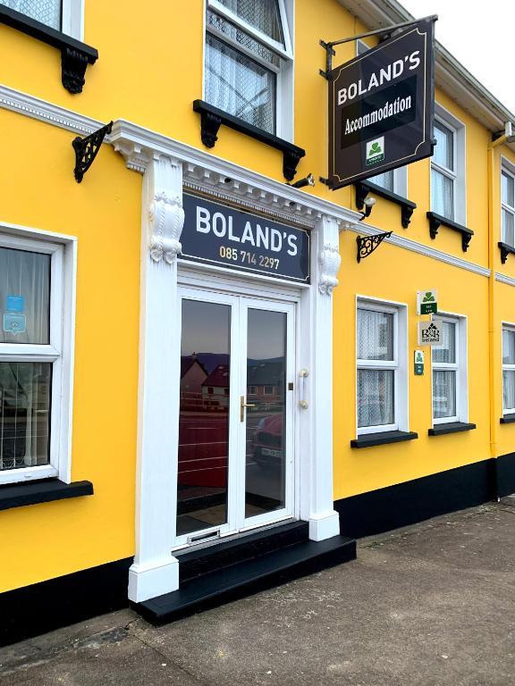 Bolands Accommodation Dingle photo
