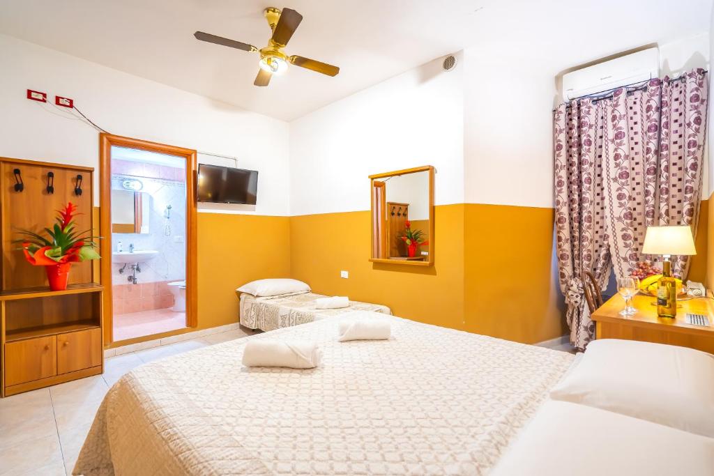 Booking Inn Rome Center photo