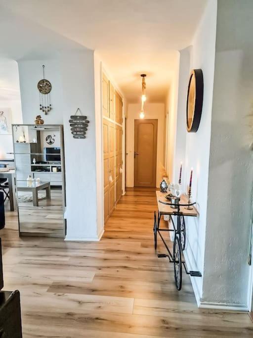 Eden Cassis - Centre Ville 2 chbres - Wifi - Clim - 4