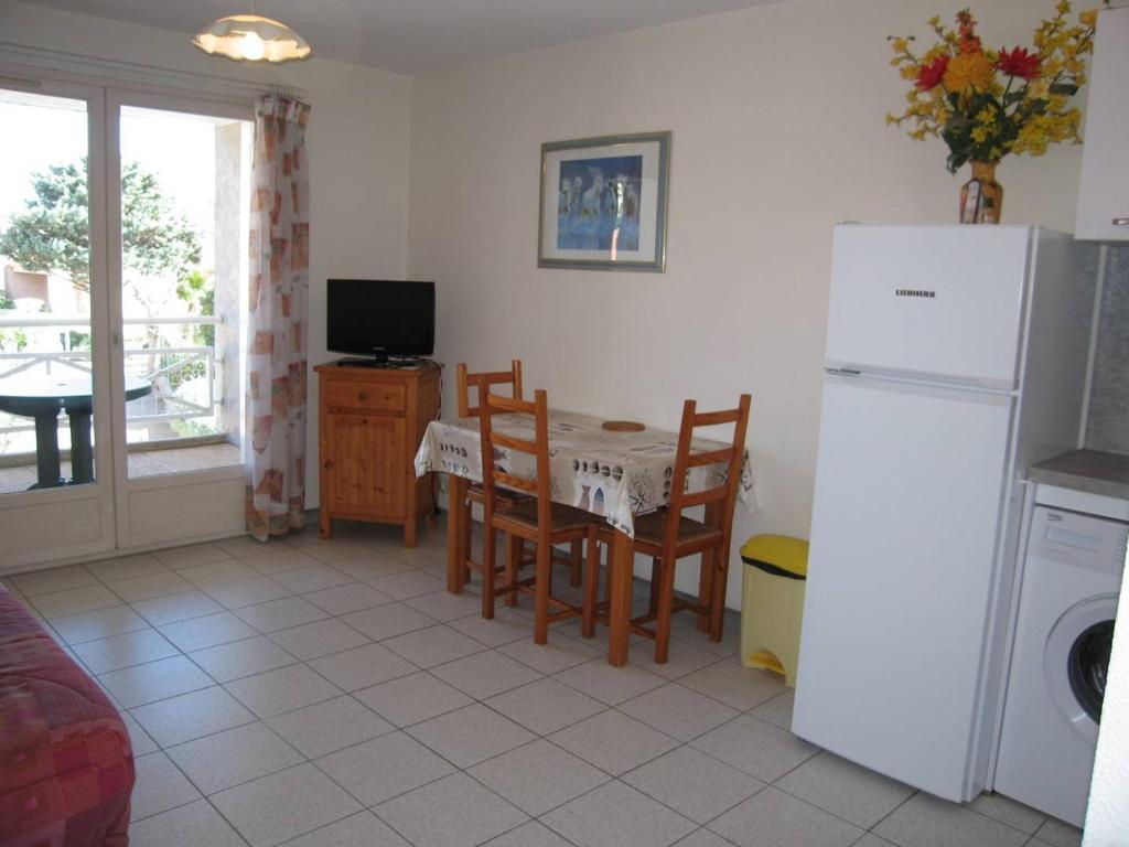 Appartement T2 avec 5 couchages, piscine, tennis, proche plage et port, animaux admis - Saint-Cyprien - FR-1-106-47 - 5