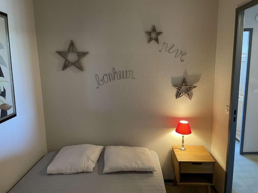 Appartement Charmant avec Piscine, Tennis et Parking à Capbreton, Proche Océan et Port de Plaisance - FR-1-239-880 - 5