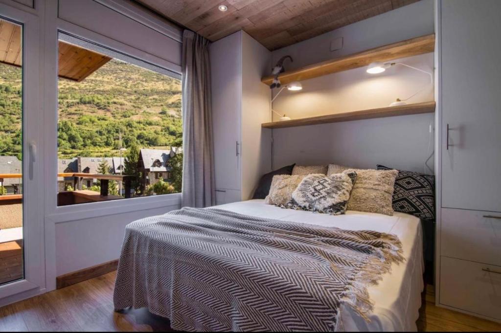 Apartaran 407 con terraza, Betrén