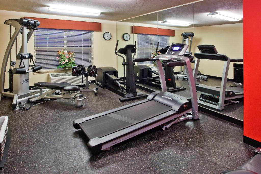 Country Inn & Suites by Radisson, Atlanta I-75 South, GA photo