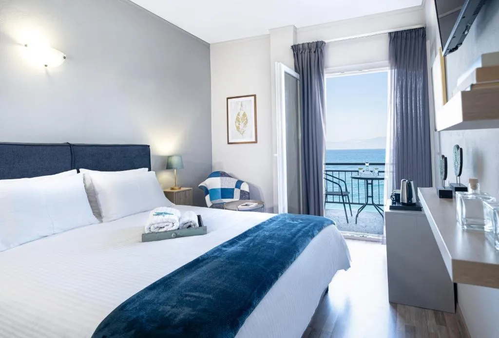 RIVIERA HOTEL, מלון בקסילוקסטרו