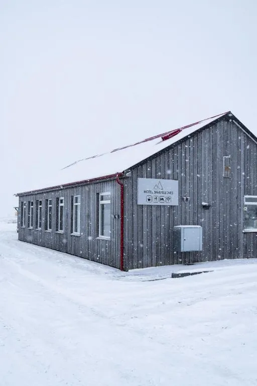 HOTEL SNAEFELLSNES formally Hotel Rjukandi, hotel in Vegamót