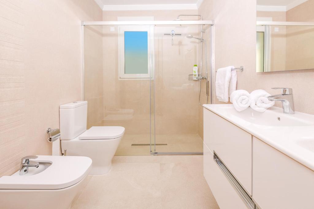 Casa Juana is a modern, luxury, exclusive, 6 bedroom villa. - 2
