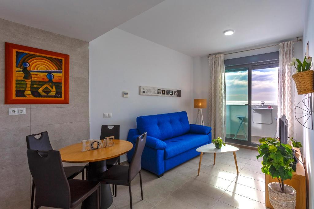 POSEIDON Beach Apartment & parking by Cadiz4Rentals - 2