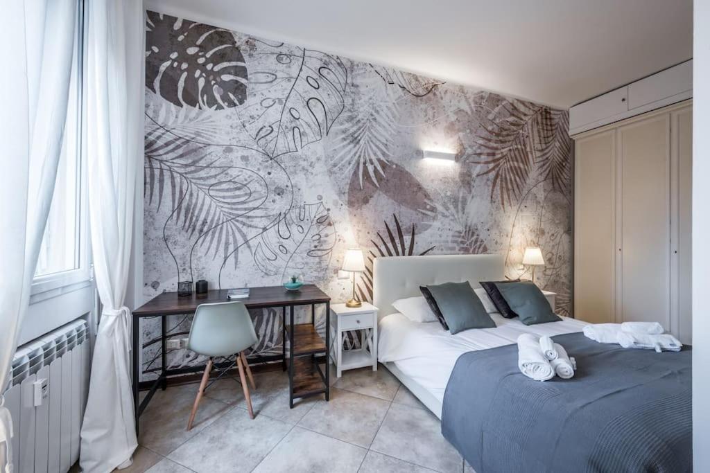 Sotto le Due Torri 5* (Casa Milonga) - 2