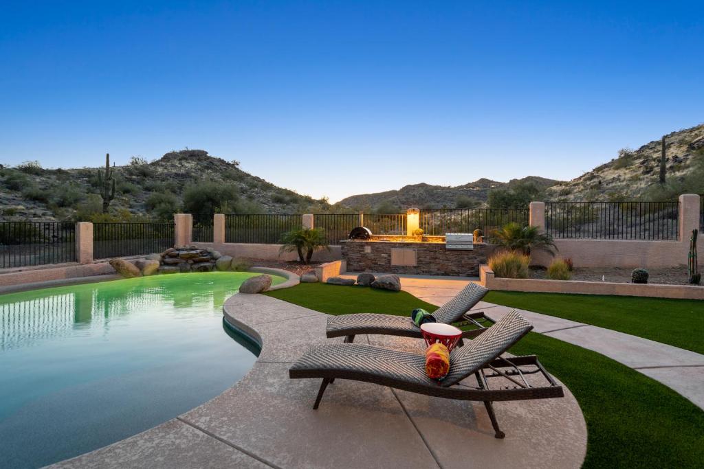 Ahwatukee Retreat, Phoenix