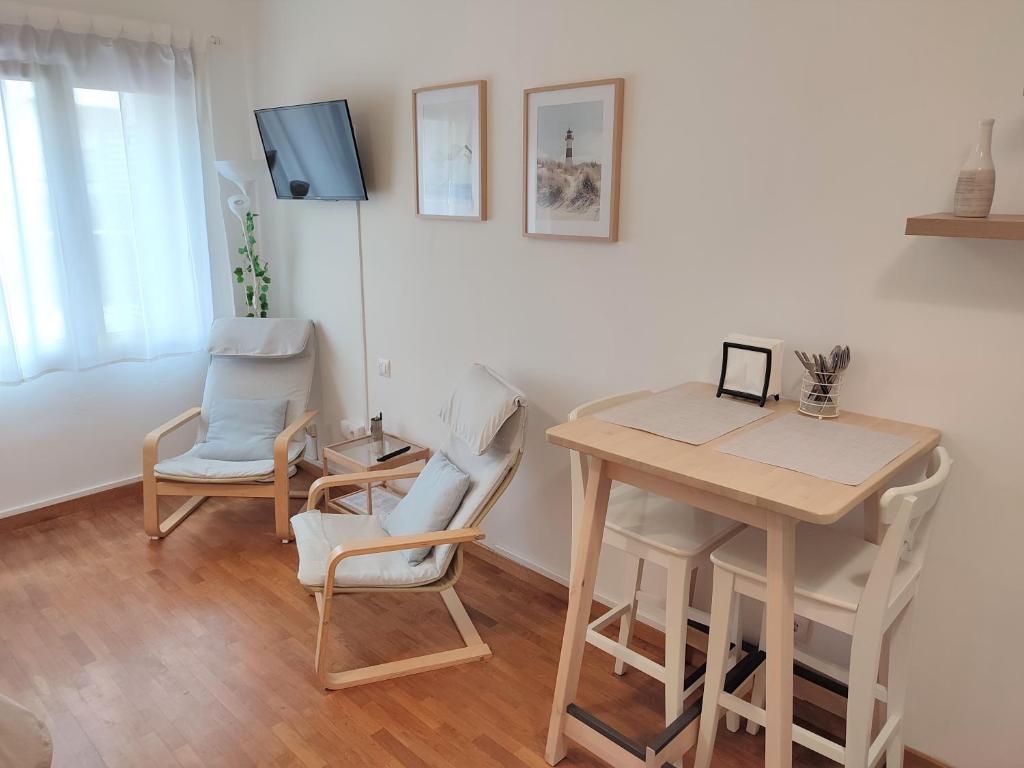 LOFT MONTECERRAO H GARAJE Y WiFi GRATIS - 4