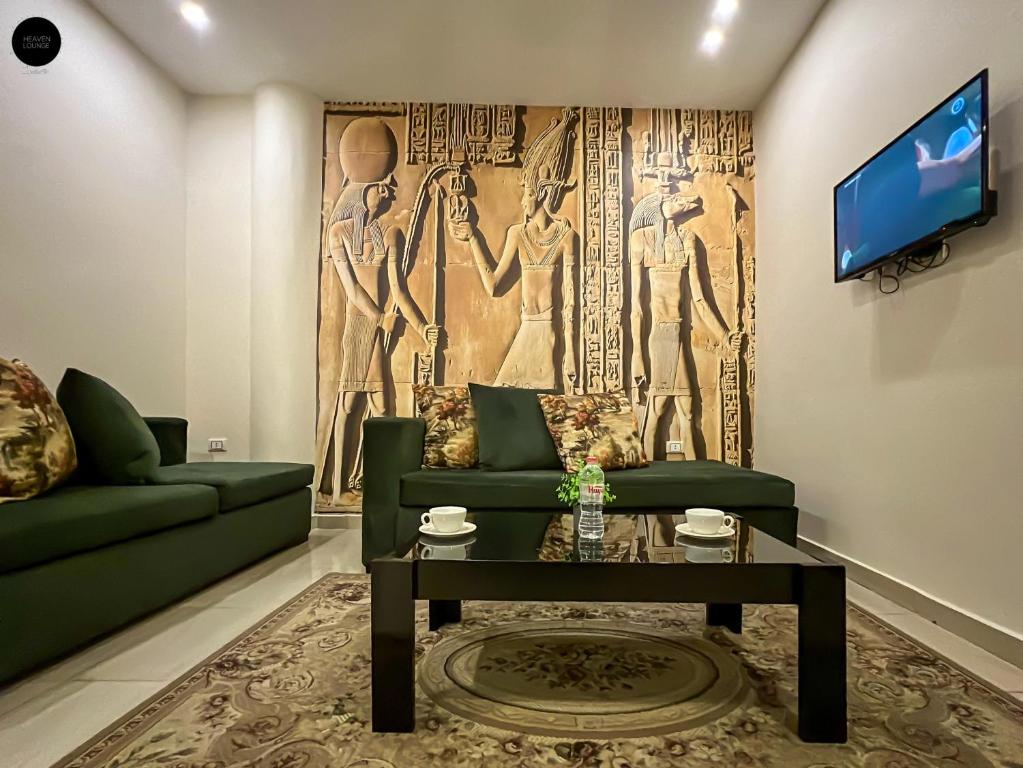 Shared lounge/TV area