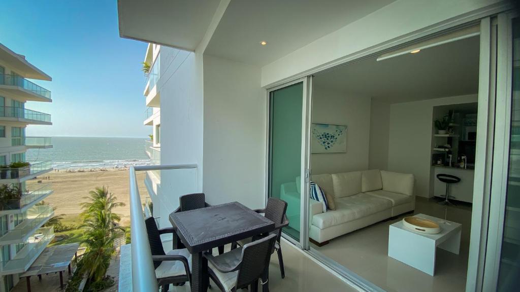 Apartamento en Cartagena con vista al mar photo