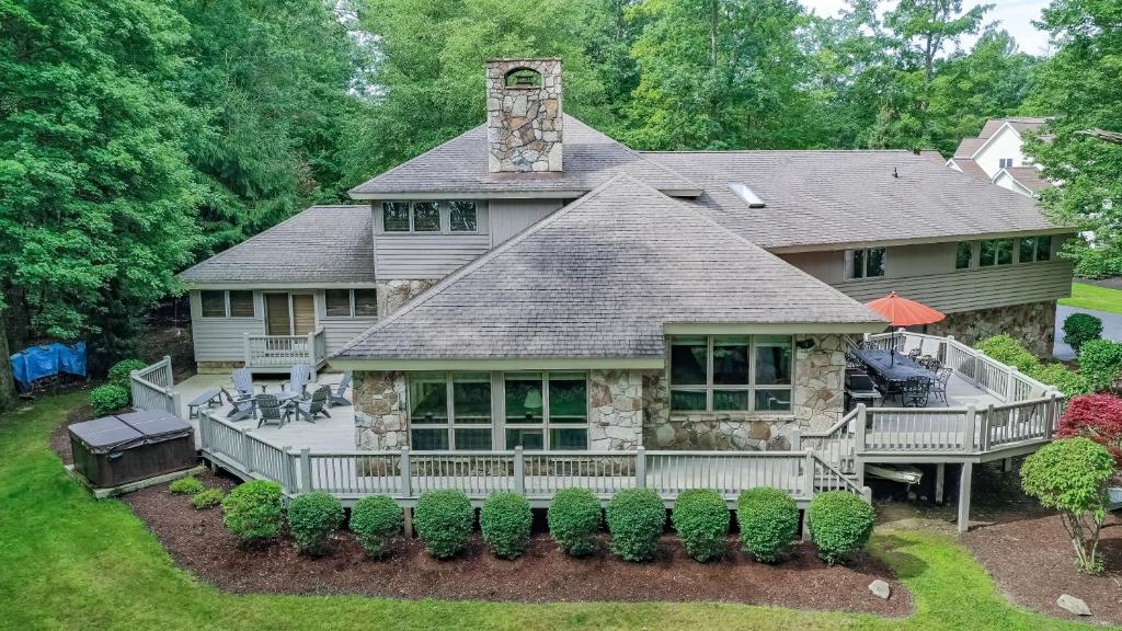 Johnny Appleseed, Oakland