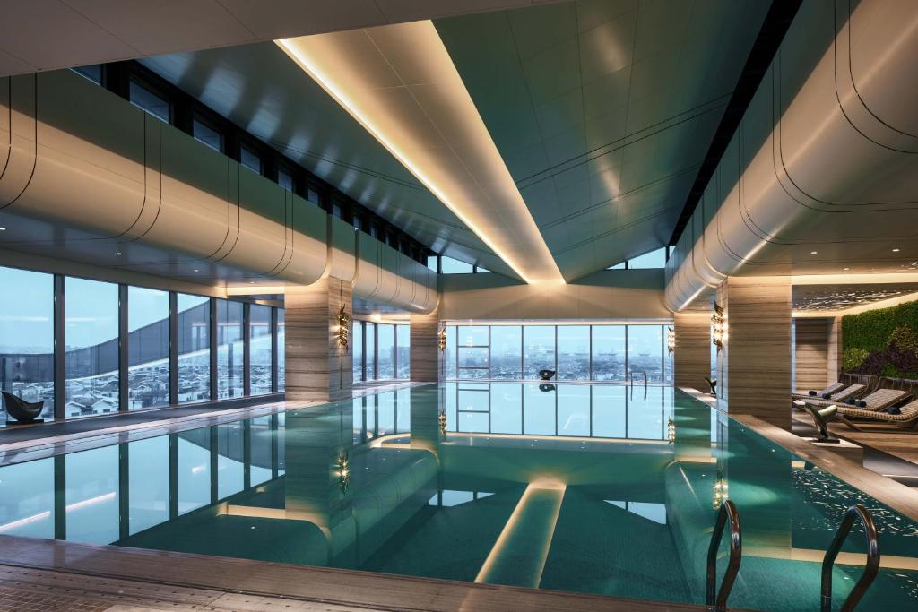 Fitness center, PRIMUS Hotel Shanghai Hongqiao in Shanghai