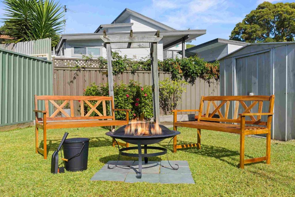 Evergreen Escape, Forster