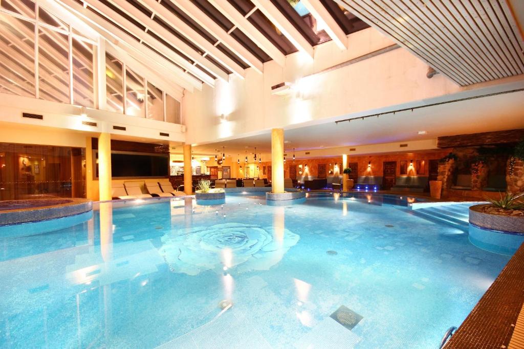 Grand Rose SPA Hotel
