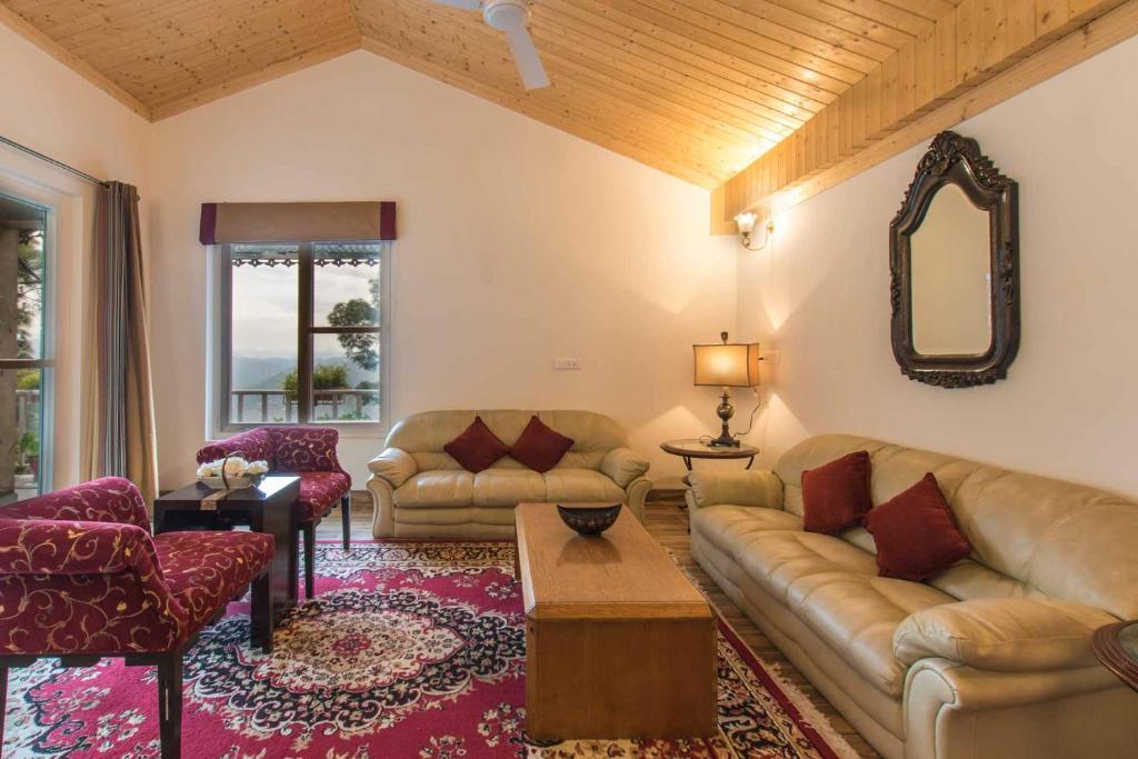 StayVista at Destine Cottage with Complimentary Breakfast photo