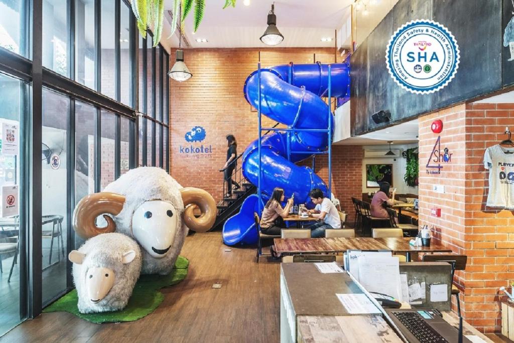 ココテル バンコク スラウォン (Kokotel Bangkok Surawong) レストラン