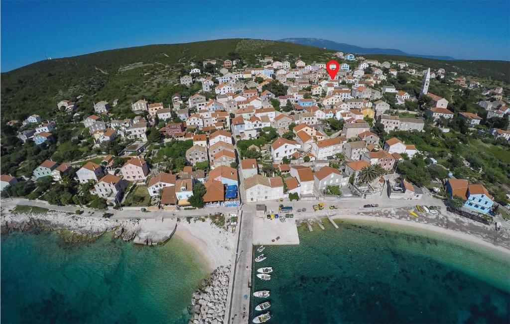 Awesome Apartment In Unije With Wifi, Unije