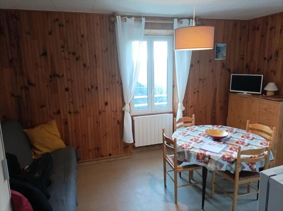 2 pièces proche cure thermale - 3