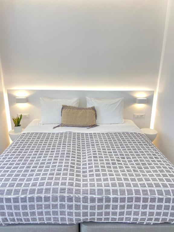 Sea Wind Villas and Suites photo