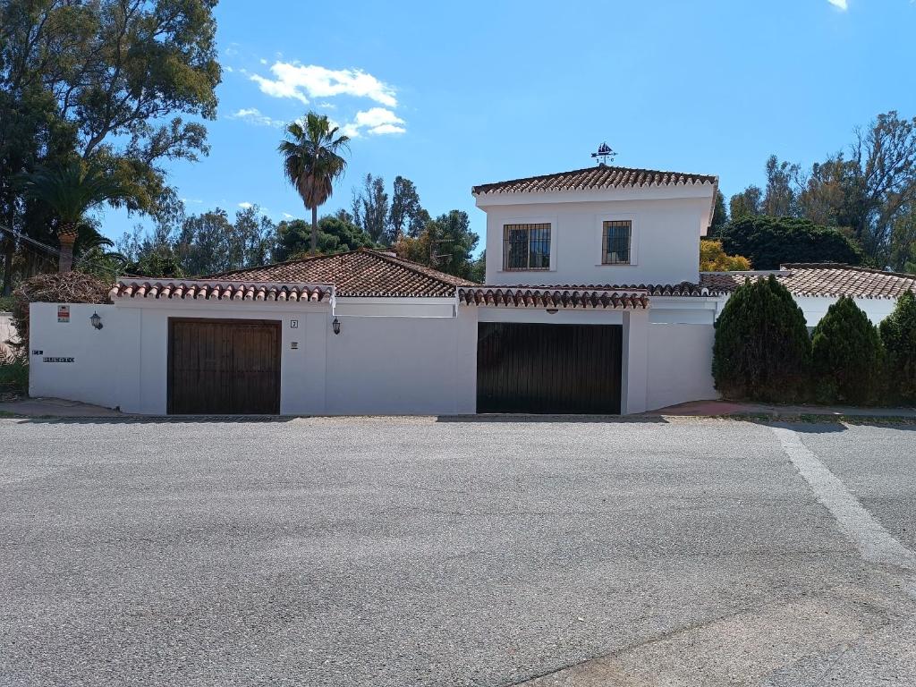 Villa amplia con piscina privada ideal familias y grupos - 5