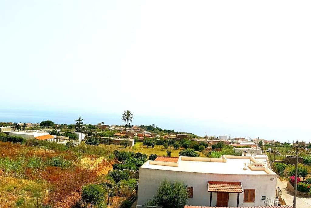 Casa Basilio con bellissima terrazza vista isole - 3