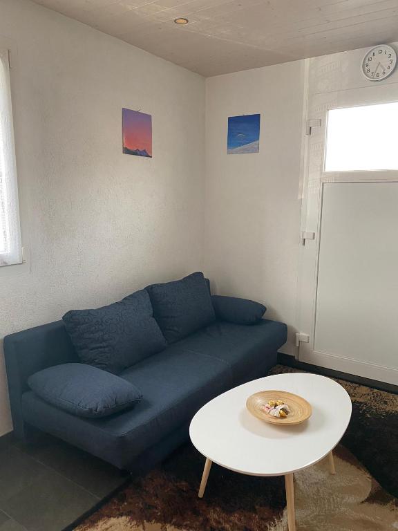 Chez nous - 4