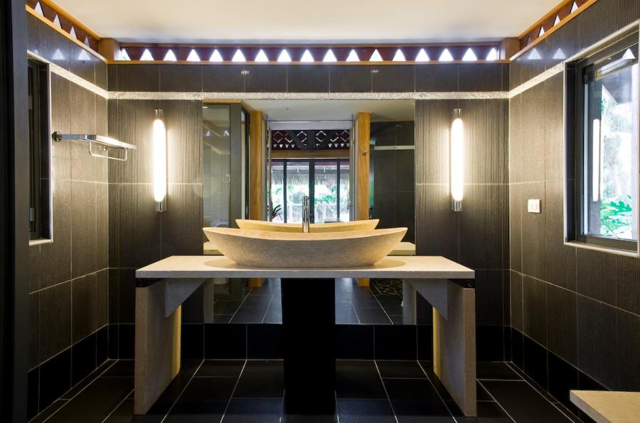 Bathroom, Hotel Maitai Lapita Village Huahine in Huahine Island