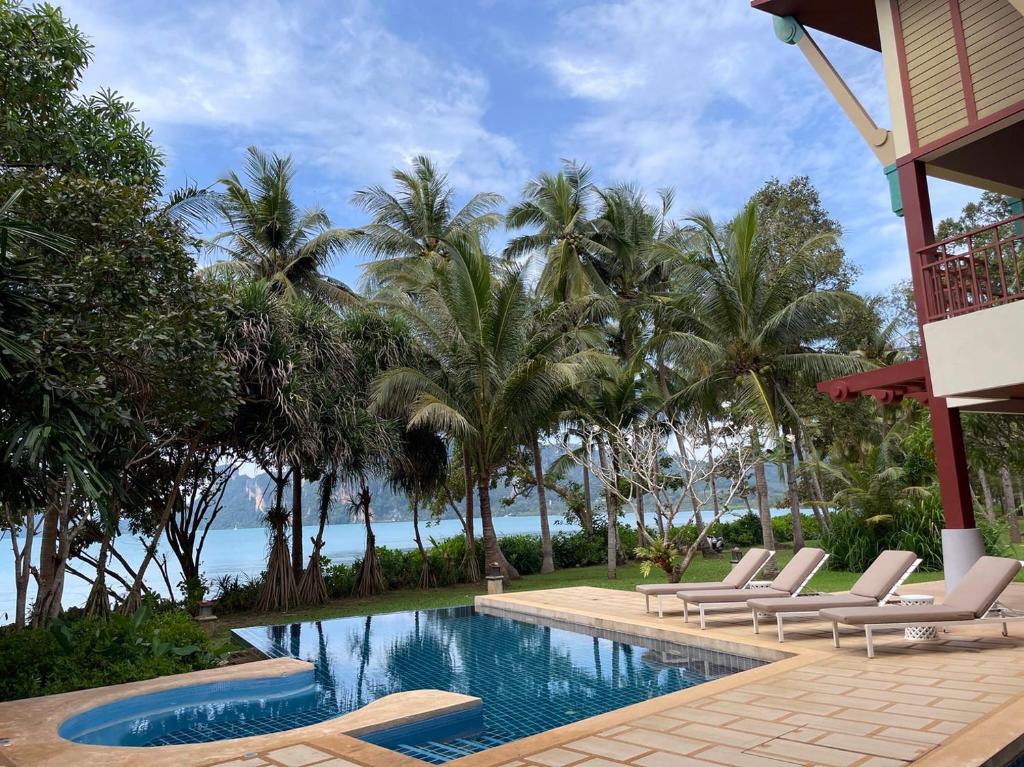 Amatapura Beach Villa 1, SHA Certified photo