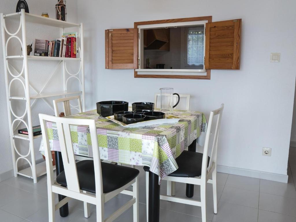 Apartamento luminoso con piscina y terraza, cerca de la playa - ES-228-46 - 4