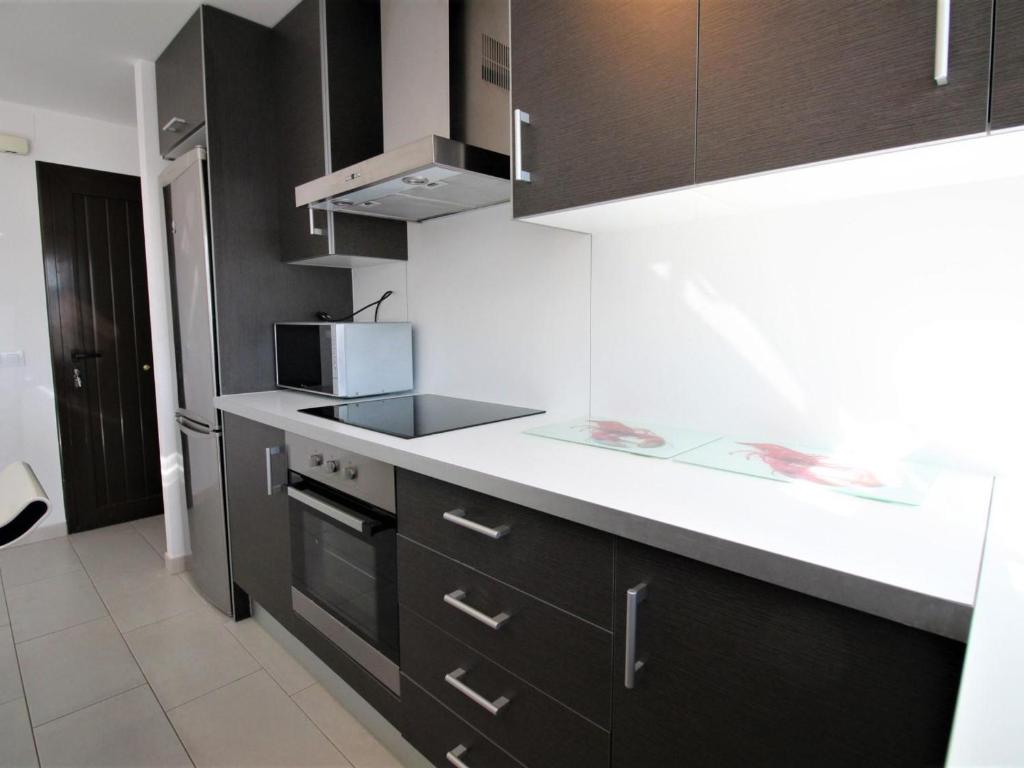 Ático renovado y luminoso con 2 terrazas, cerca de la playa y paseo marítimo, parking y WIFI inclus - ES-228-47 - 5