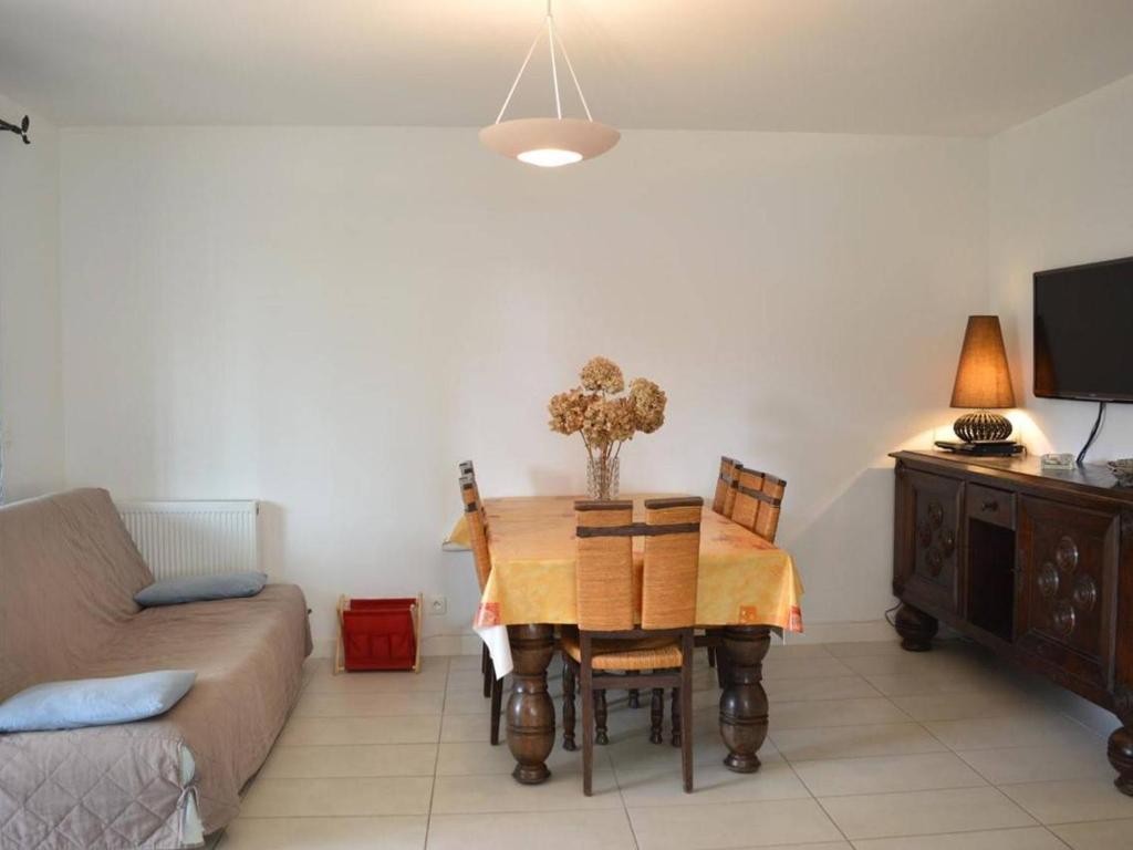 Appartement avec Terrasse à Capbreton - Plages et Commerces à Proximité - FR-1-239-886 - 3