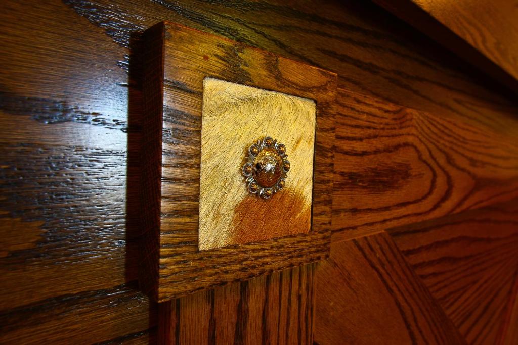 Dude Rancher Lodge photo