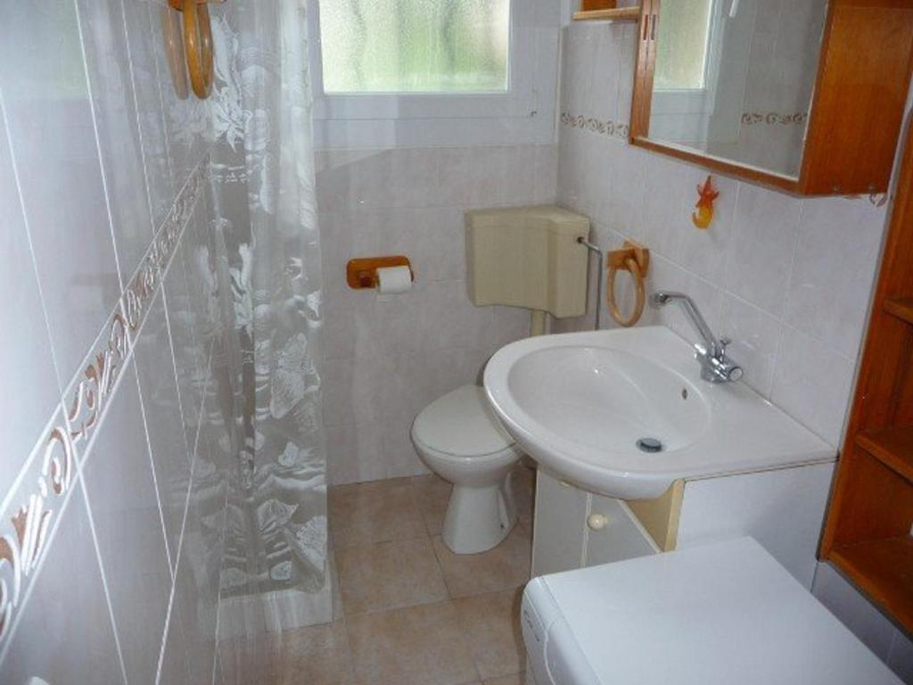 Appartement T2 pour 4 personnes, proche plage et commerces, jardin privé, parking, animaux acceptés - FR-1-226B-111 - 5