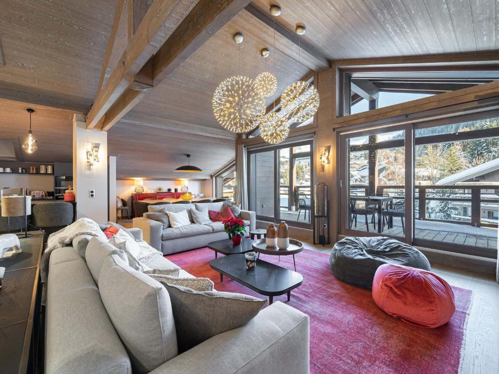 Penthouse à Megève avec Jacuzzi, Sauna, Piscine & Salle de Sport - FR-1-569-27 - 1
