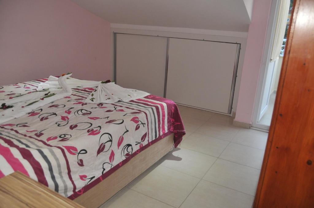 Tolay Hotel — Hotel rooms in Ölüdeniz, Mugla