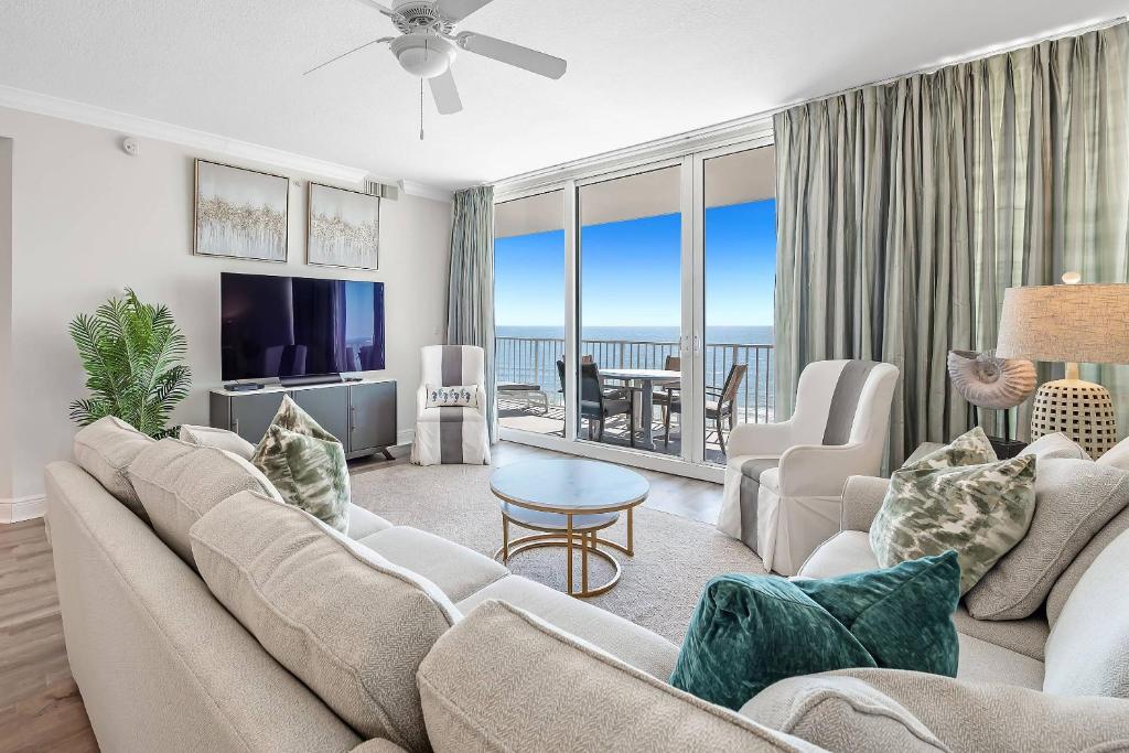 San Carlos 809, Gulf Shores