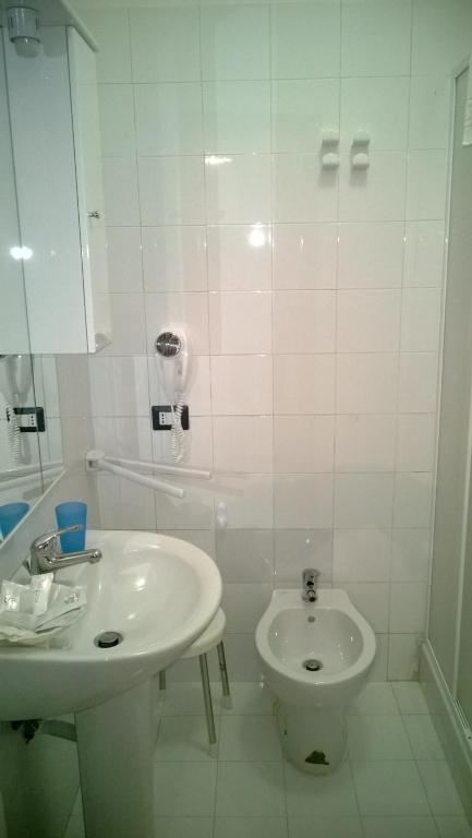B&B Villa Dante - Policlinico photo