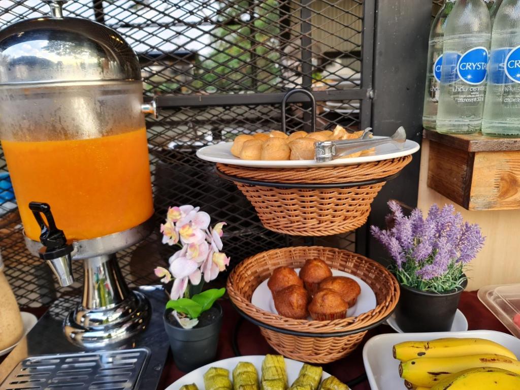 อาหารและเครื่องดื่ม