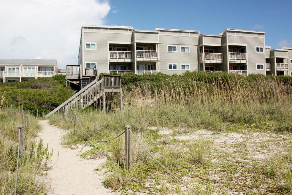 The Crab Lab, Caswell Beach
