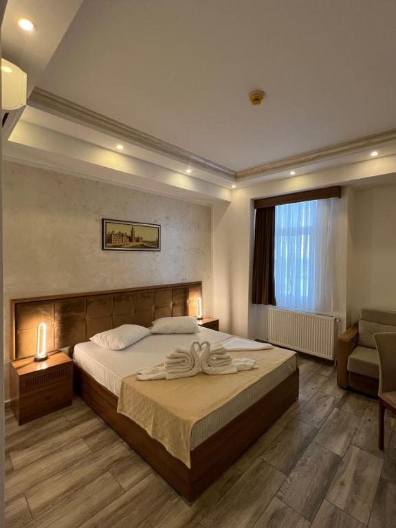 Hotel EKA