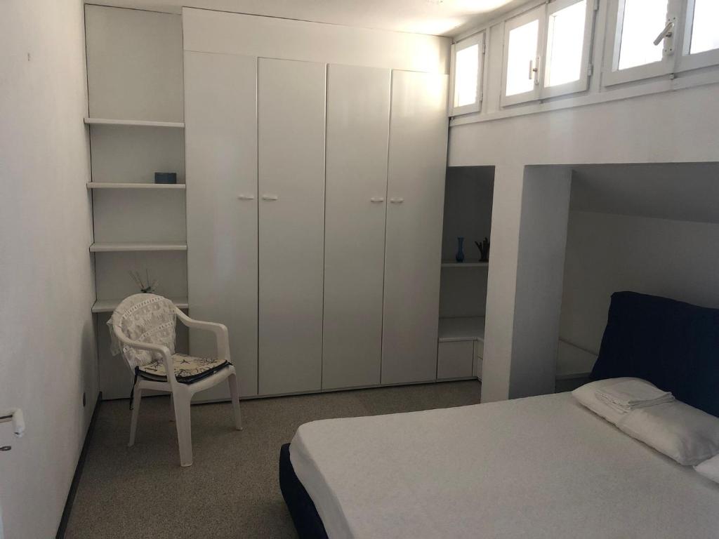 Sestri AR122 Executive Penthouse - 3