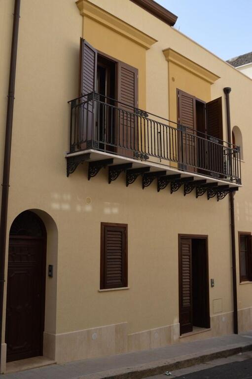 Le Gemme di Sicilia Apartments - 2