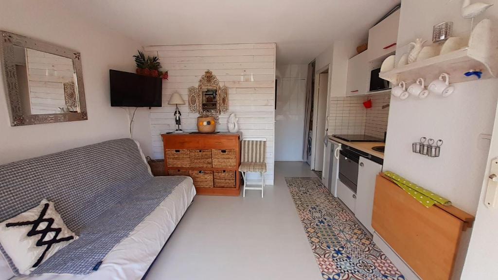 MALDIVES Joli T2 cabine proche plage Richelieu Cap d'Agde - 3