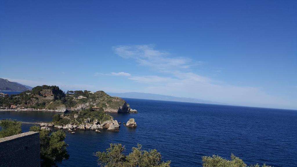 Exterior view, B&B United States of Europe in Catania