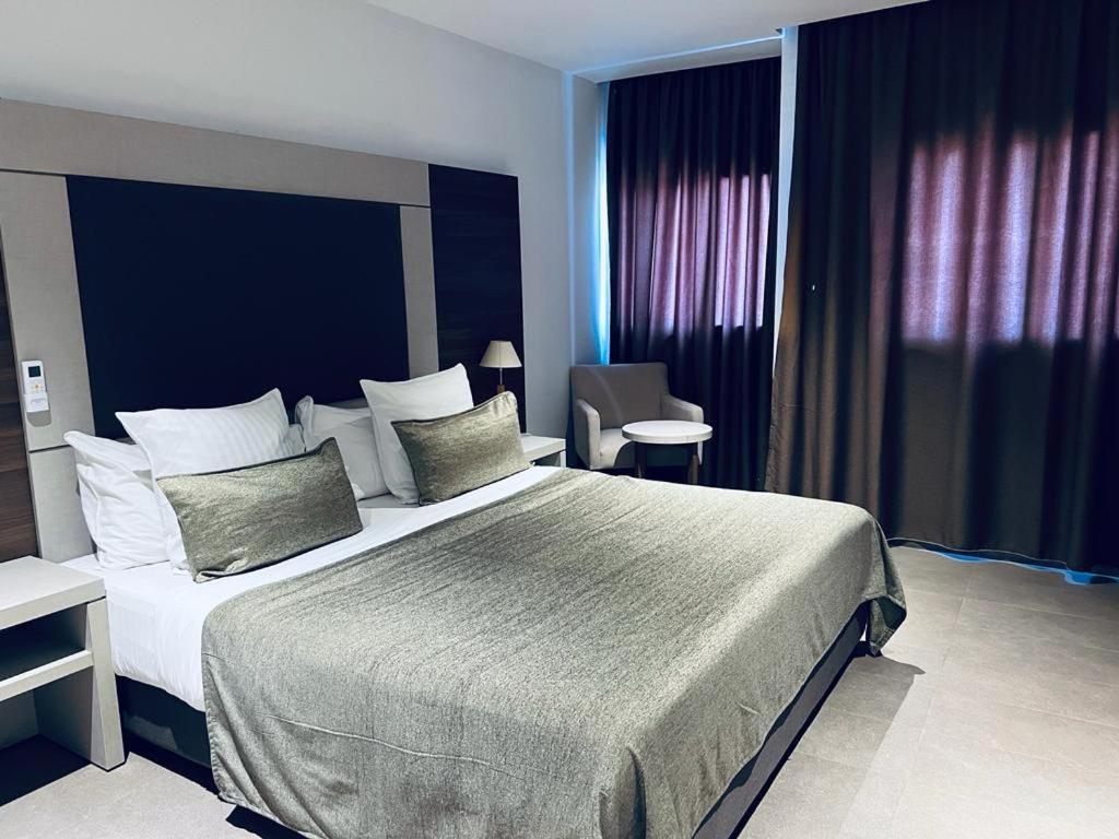 Grand Hotel Central Conakry photo