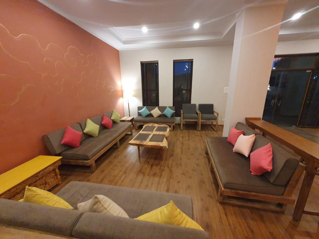 Hotel Amanthi Ladakh photo