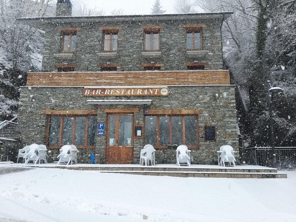 Hostal Les Roquetes photo