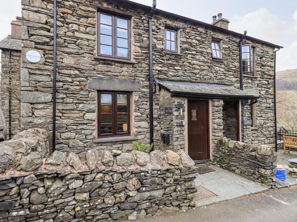 The Curious Orange, Windermere